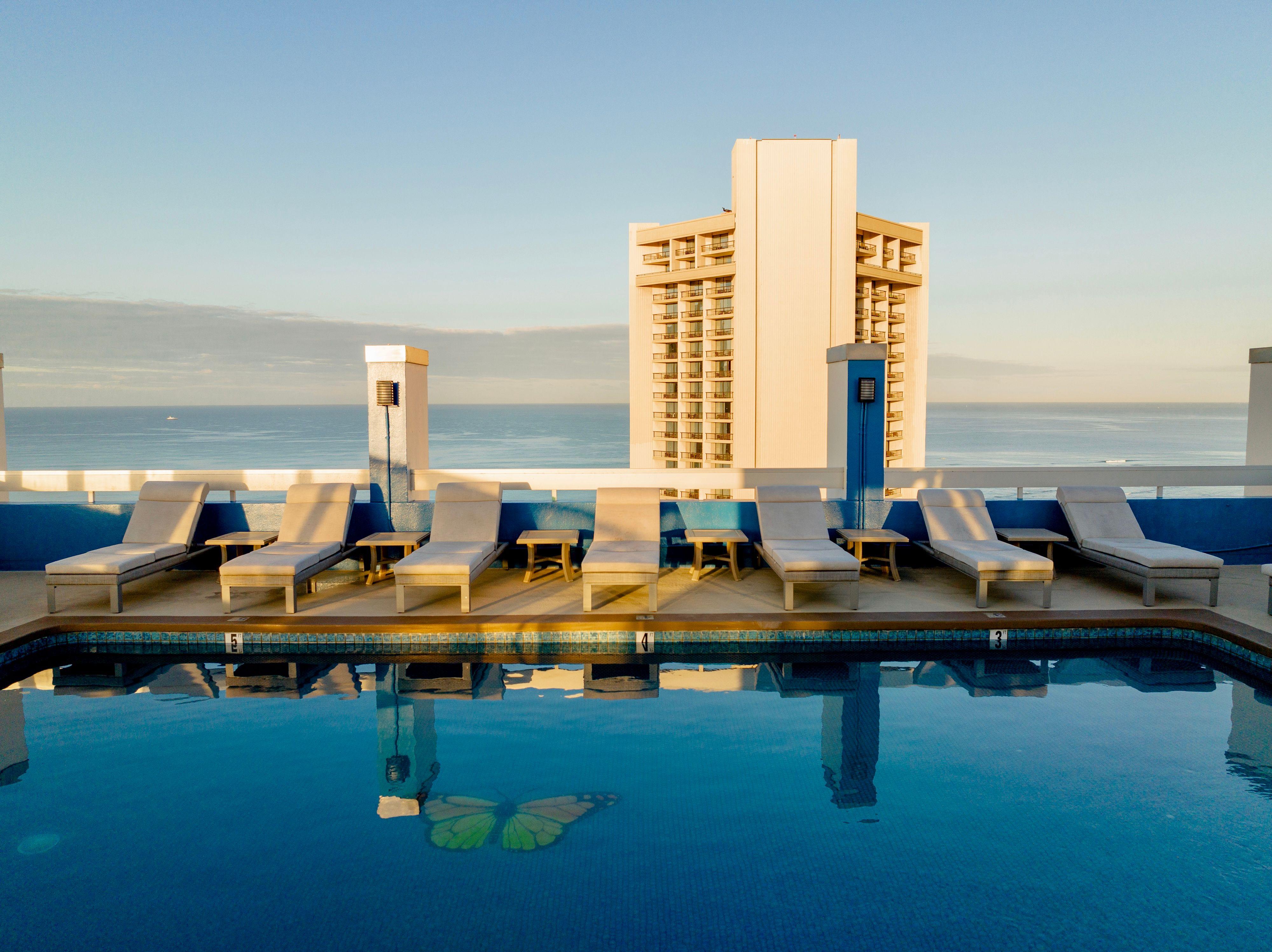 Pacific Monarch Hotel Хонолулу Екстериор снимка