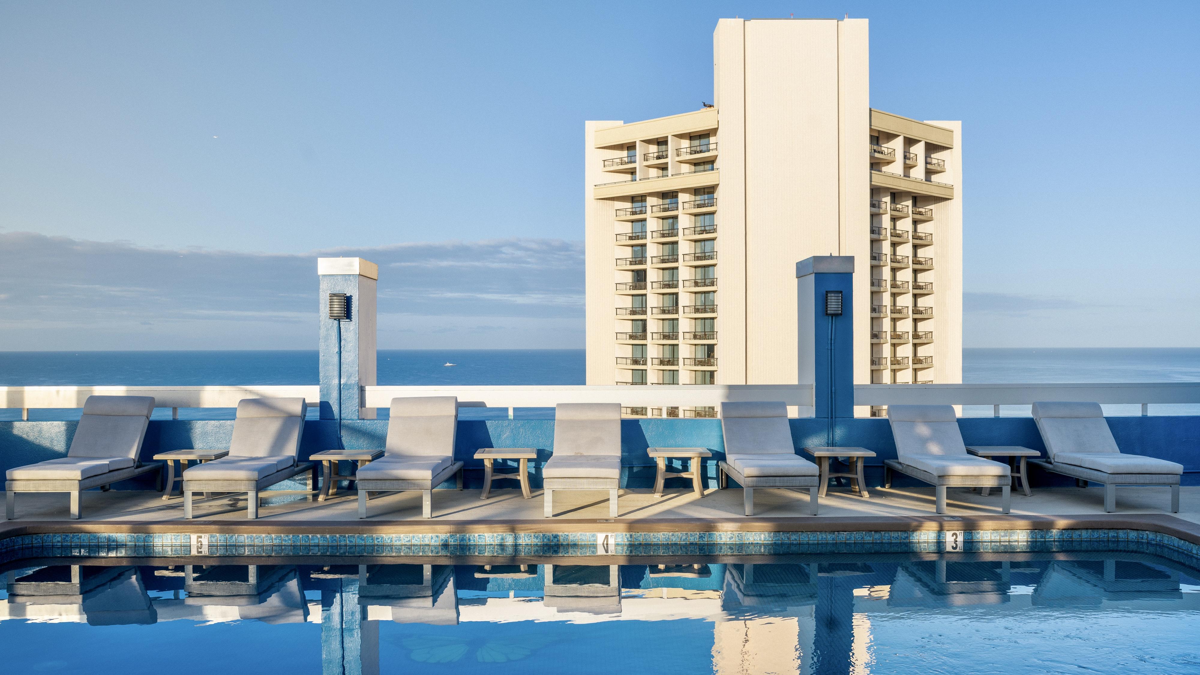 Pacific Monarch Hotel Хонолулу Екстериор снимка
